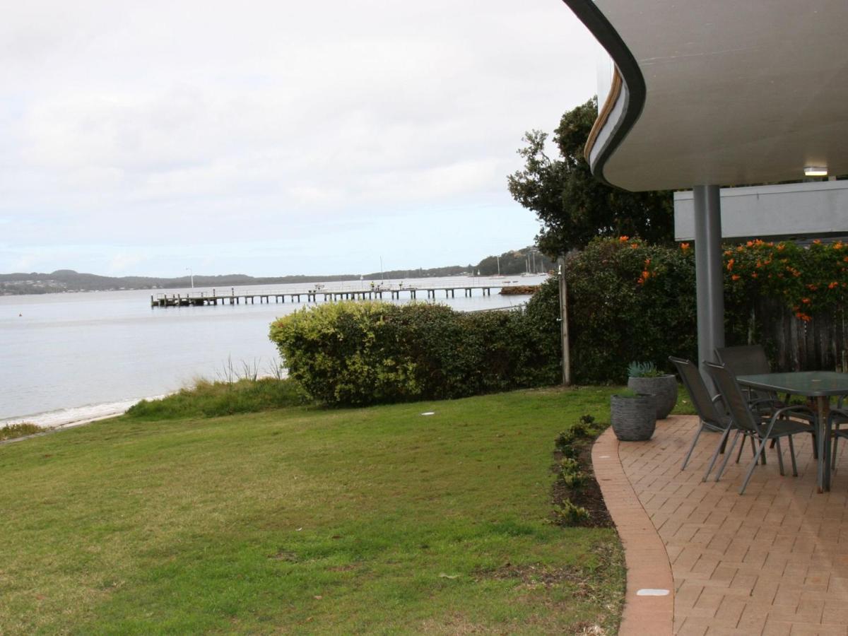 The Clippers 1 Fabulous Waterfront Unit Apartman Salamander Bay Kültér fotó