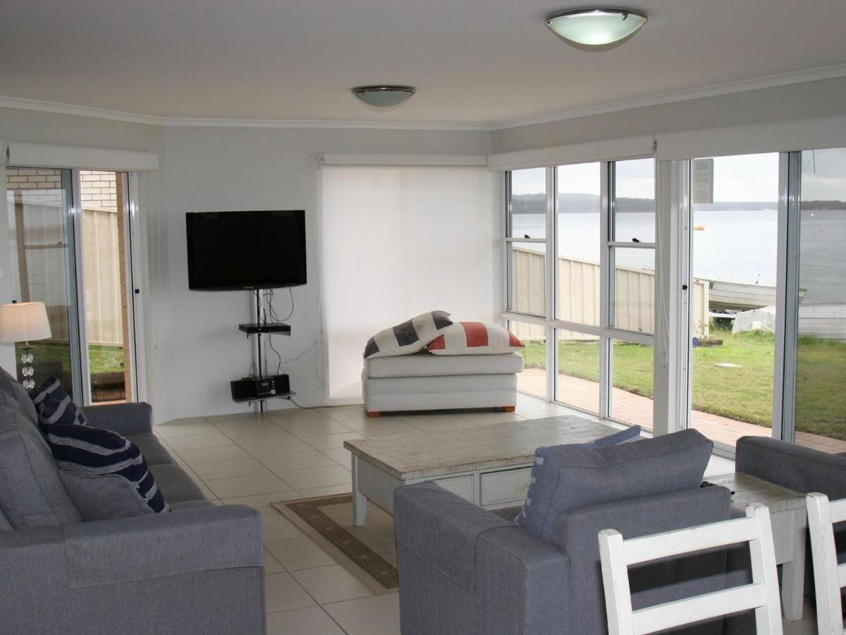 The Clippers 1 Fabulous Waterfront Unit Apartman Salamander Bay Kültér fotó